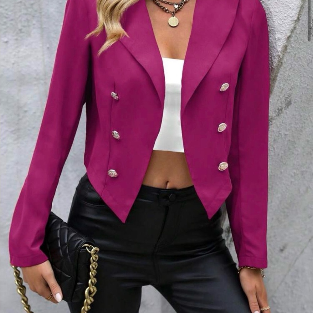 NWOT’s Fuchsia Crop Double-Breasted Jacket